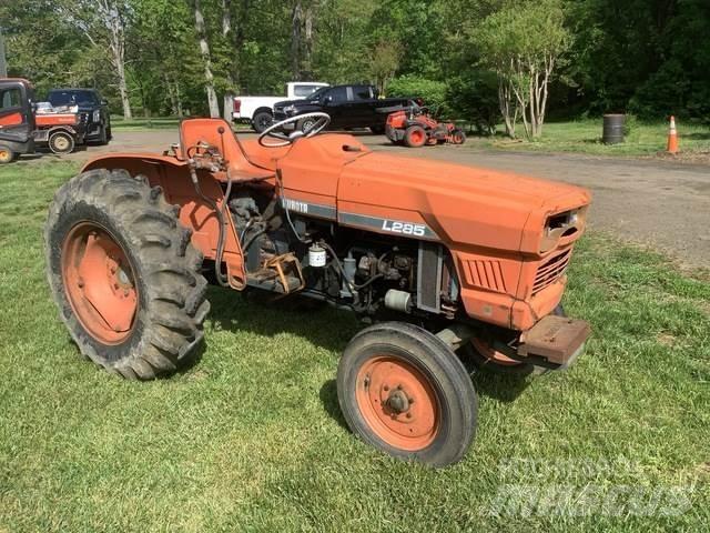 Kubota L285 Трактора
