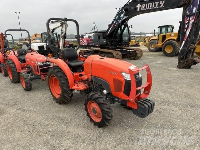 Kubota L3301D Коммунальные тракторы