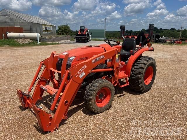 Kubota L3901D Трактора
