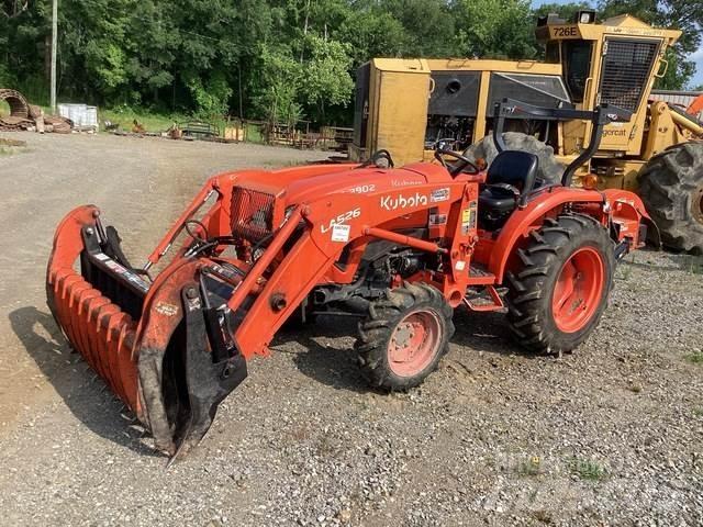 Kubota L3902DT Коммунальные тракторы