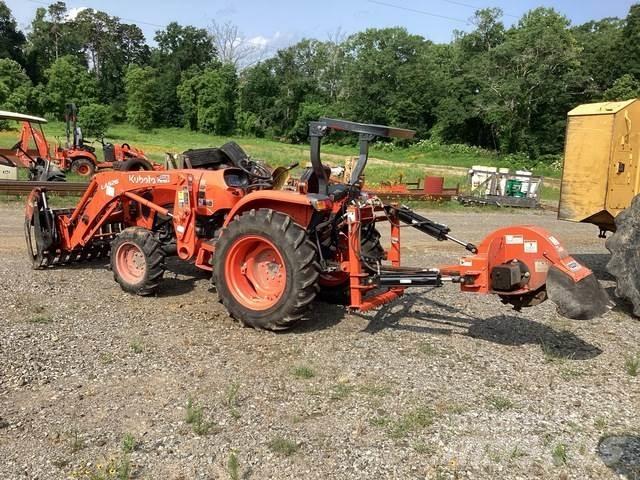 Kubota L3902DT Коммунальные тракторы