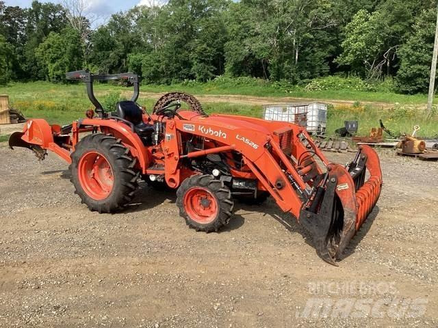 Kubota L3902DT Коммунальные тракторы