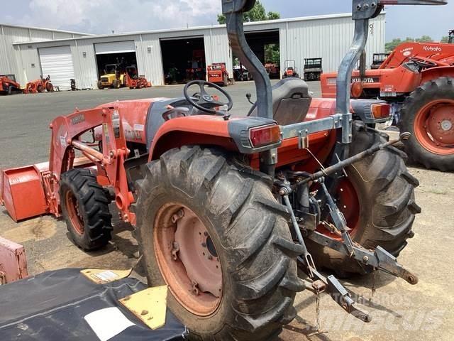 Kubota L3940DT Коммунальные тракторы