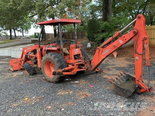Kubota L48 Экскаваторы-погрузчики