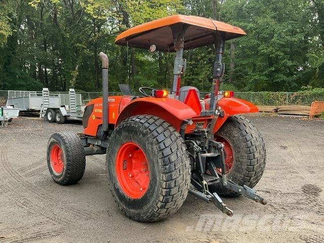 Kubota M6060D Трактора