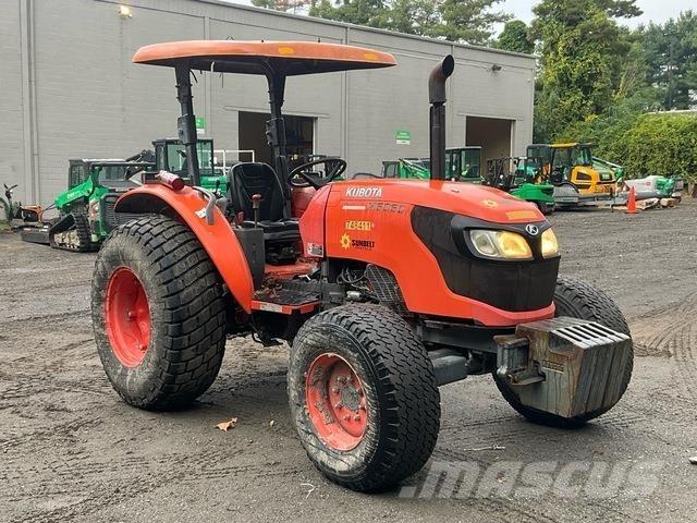 Kubota M6060D Трактора