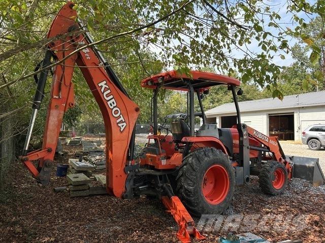 Kubota M62 Трактора