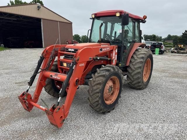 Kubota M9000 Трактора
