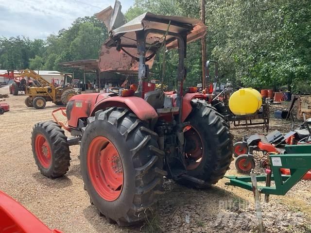Kubota M9960HD Коммунальные тракторы