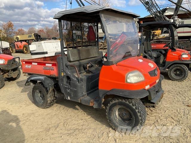 Kubota RTV-900 Коммунальные машины