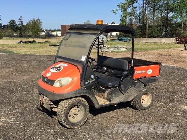 Kubota RTV500 Коммунальные машины