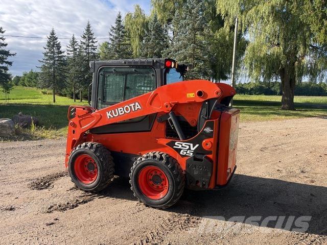 Kubota SSV65 Мини-погрузчики