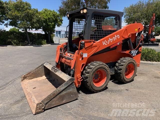 Kubota SSV65P Мини-погрузчики