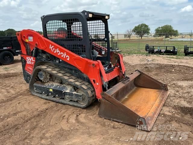 Kubota SVL65-2 Мини-погрузчики