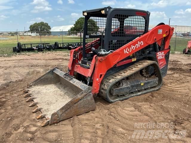 Kubota SVL65-2 Мини-погрузчики