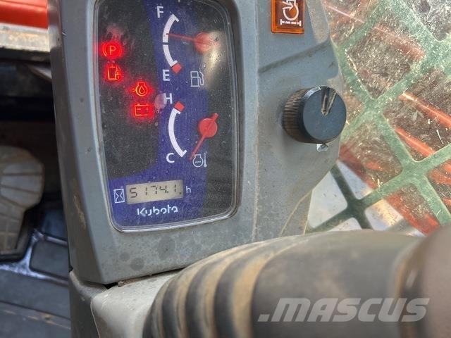 Kubota SVL75-2 Мини-погрузчики