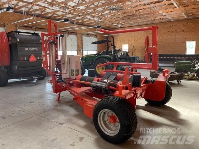 Kubota WR1600C Упаковщики рулонов