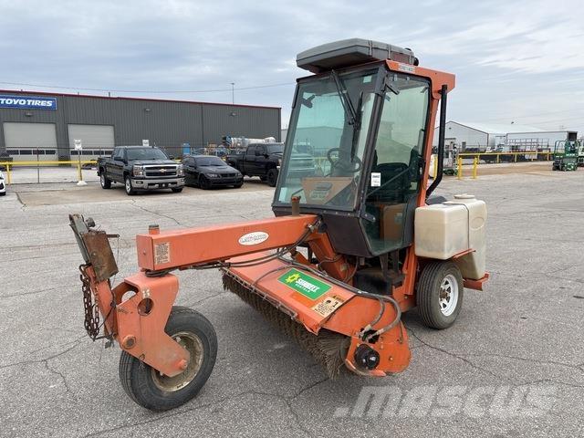 Lay-Mor 8HC Внутренние подметальные машины