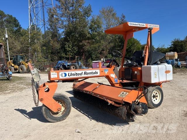 Lay-Mor SM 300 Внутренние подметальные машины