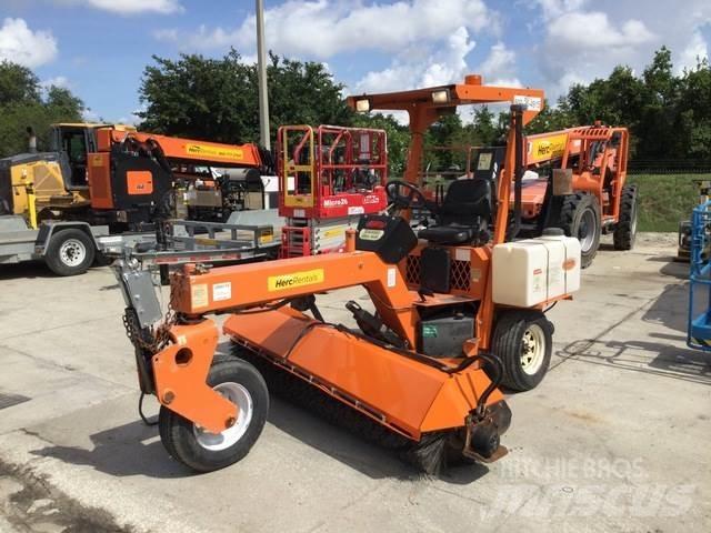 Lay-Mor SM300 Внутренние подметальные машины
