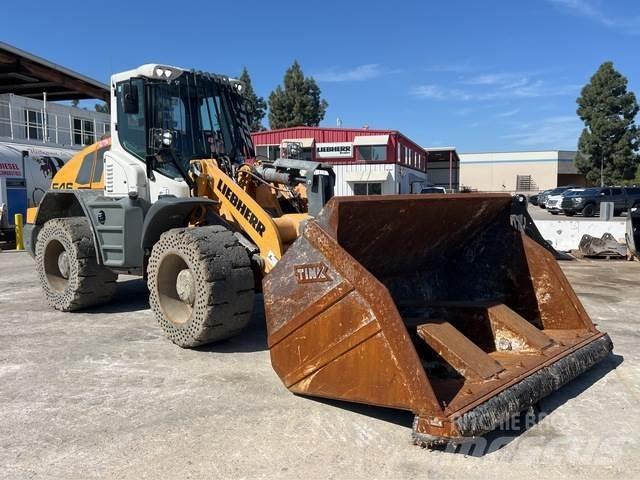 Liebherr L546 Фронтальные погрузчики