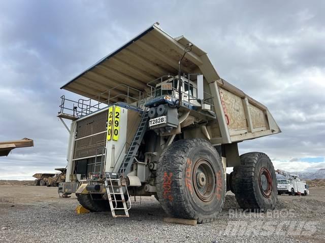 Liebherr T282B Шарнирно-сочленённые самосвалы