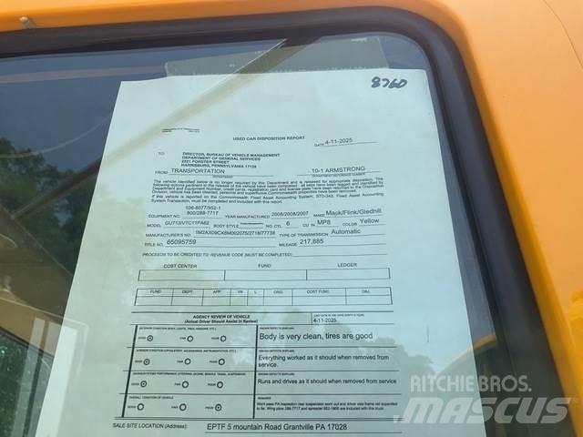 Mack 700 Снежные отвалы и плуги