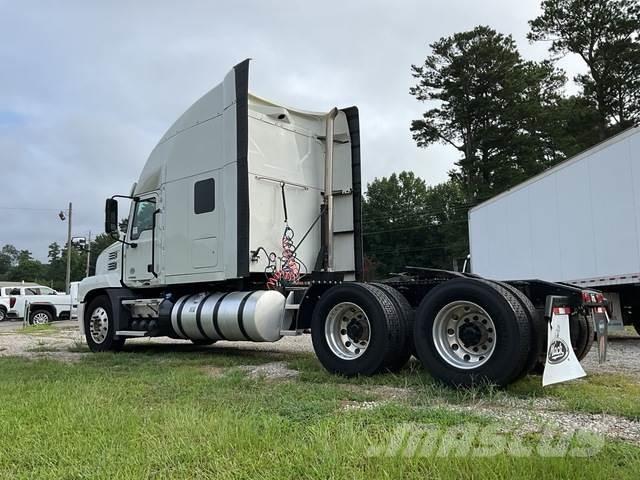 Mack AN64T Седельные тягачи