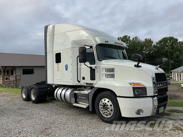 Mack AN64T Седельные тягачи