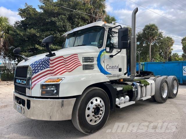 Mack AN64T Седельные тягачи