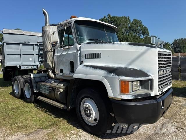 Mack CH600 Седельные тягачи