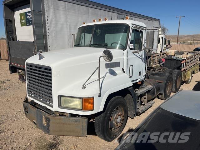 Mack CH613 Седельные тягачи