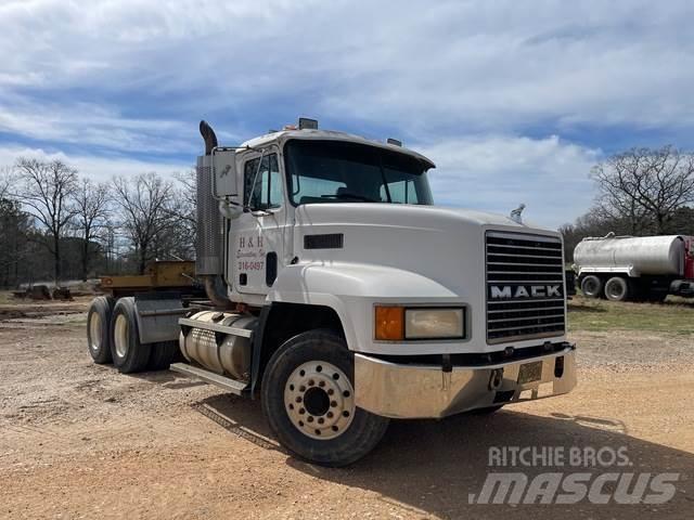 Mack CH613 Седельные тягачи
