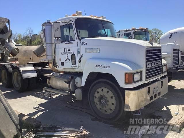 Mack CH613 Седельные тягачи