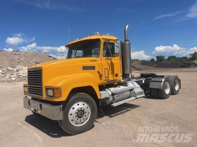 Mack CH613 Седельные тягачи