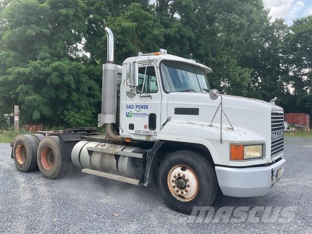 Mack CH613 Седельные тягачи