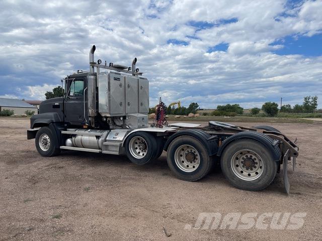 Mack CH613 Седельные тягачи