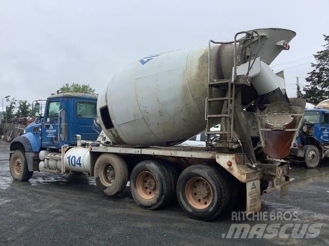 Mack CTP713 Специальные грузовики