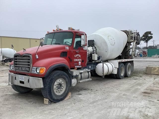 Mack CV513 Специальные грузовики