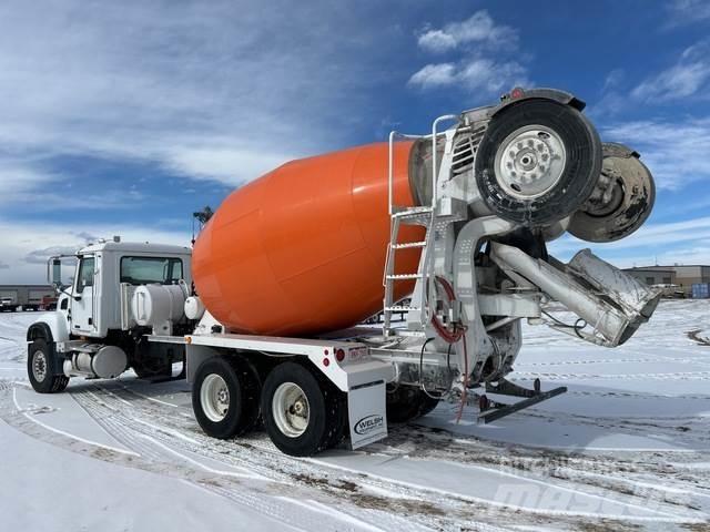 Mack CV513 Специальные грузовики