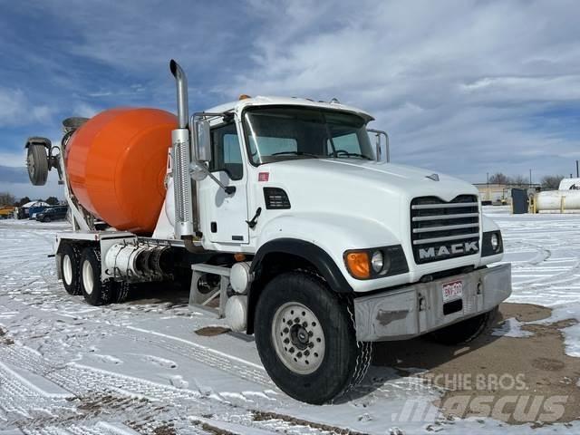 Mack CV513 Специальные грузовики