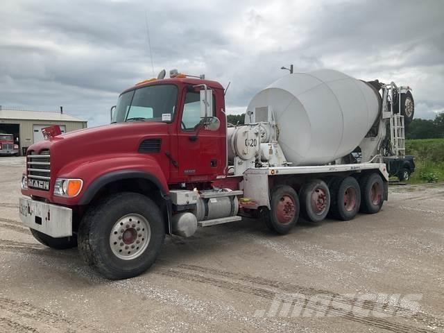 Mack CV513 Специальные грузовики