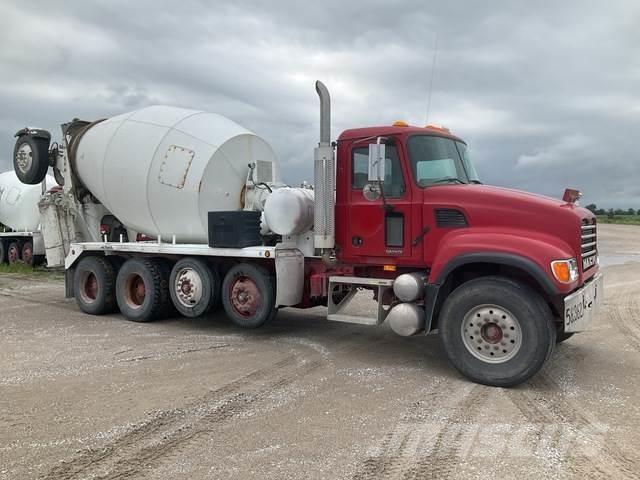 Mack CV513 Специальные грузовики