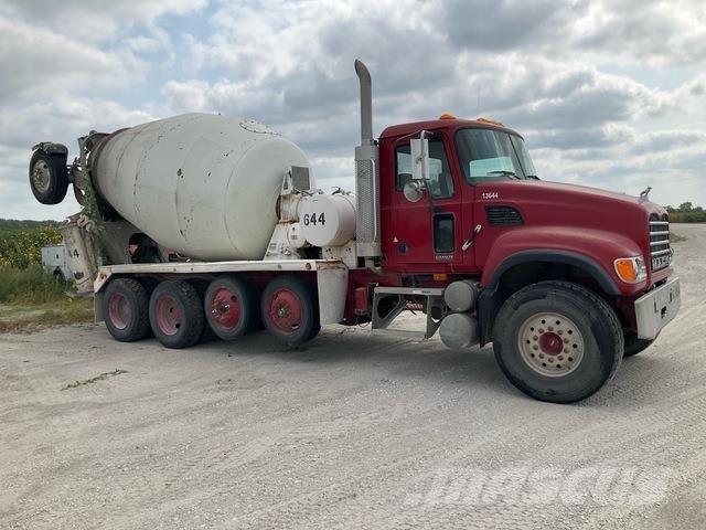 Mack CV513 Специальные грузовики