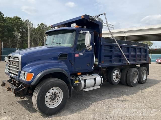 Mack CV713 Грузовики-Самосвалы