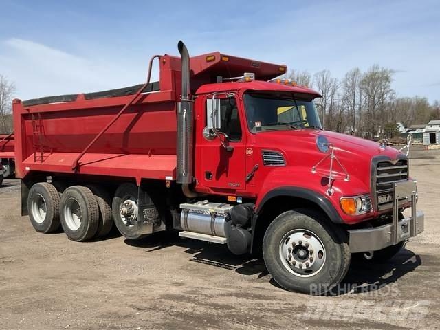 Mack CV713 Грузовики-Самосвалы