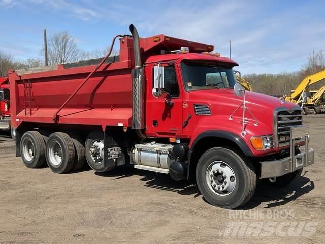 Mack CV713 Грузовики-Самосвалы