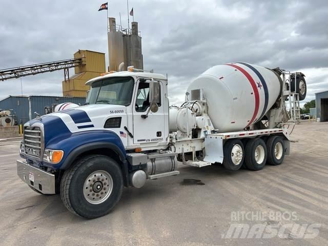 Mack CV713 Специальные грузовики