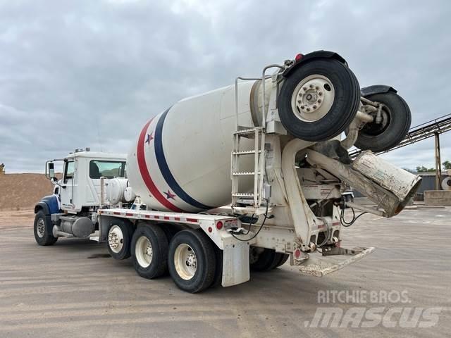 Mack CV713 Специальные грузовики