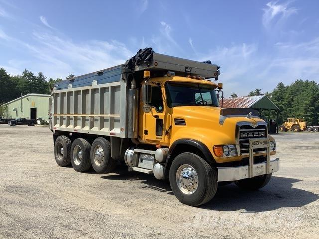 Mack CV713 Грузовики-Самосвалы